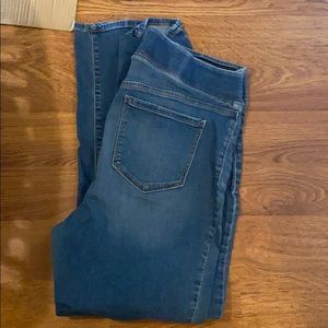 Old navy rockstar jeans